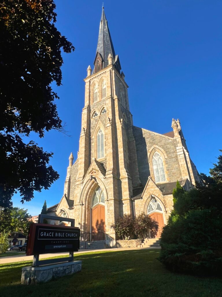 Exterior of the front of Grace Bible Church