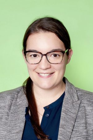 Headshot of Jenni Bauer